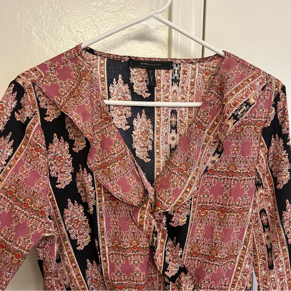 BCBGMaxAzria Women’s Size Large Surplice Asymmetrical Top Black & Pink Print - Picture 6 of 11